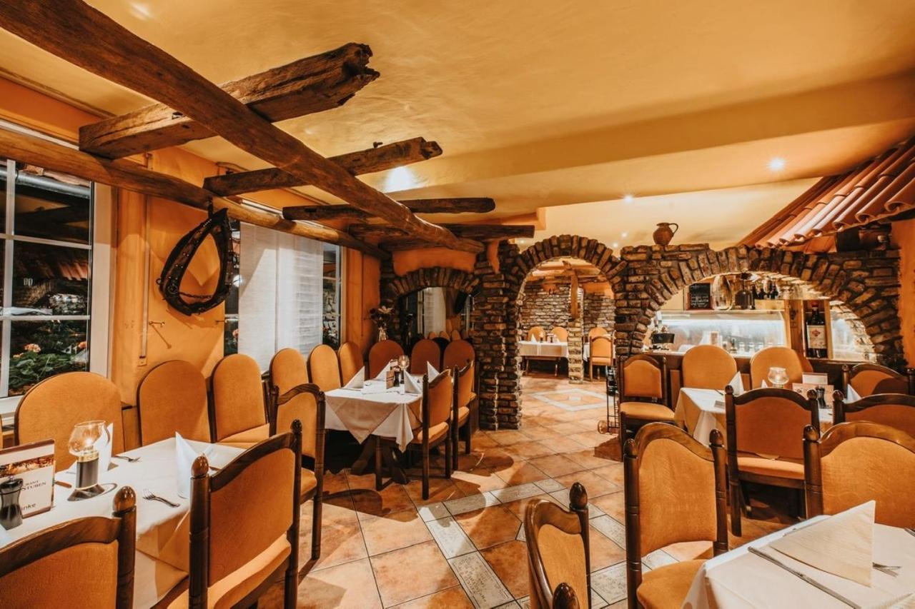 Hotel Restaurant Adria Stuben Bruehl Exteriör bild